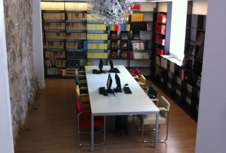 Biblioteca-Mediateca img 1
